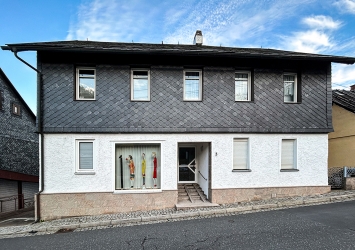 Figurenhaus Steinach 2x kl.jpg